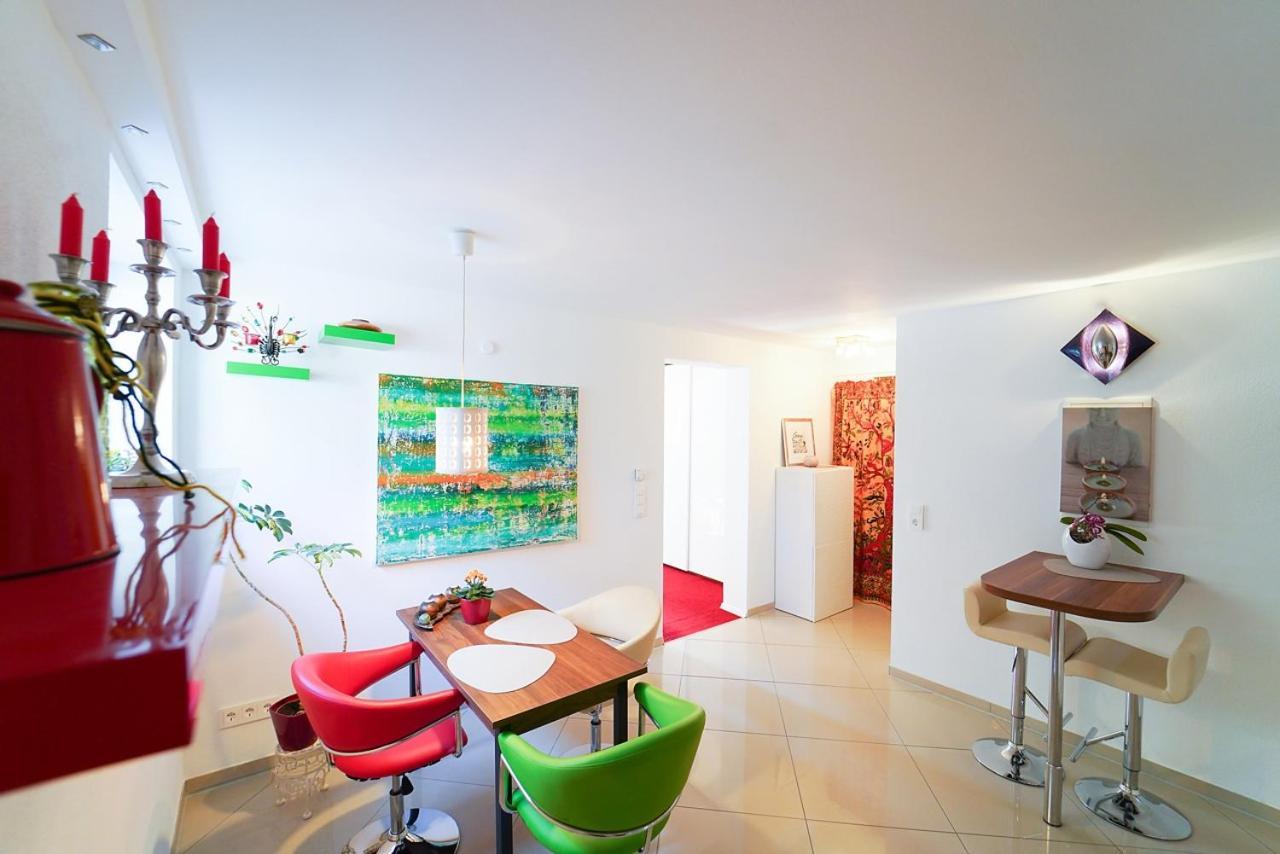 Freundliche Ferienwohnung Bad Urach Buitenkant foto